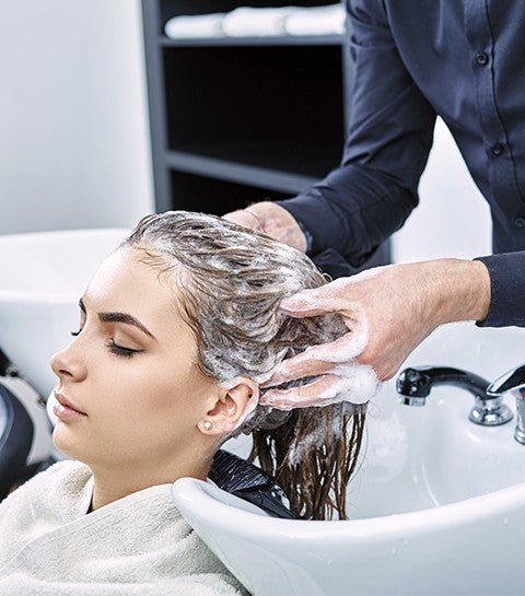 العناية بالشعر